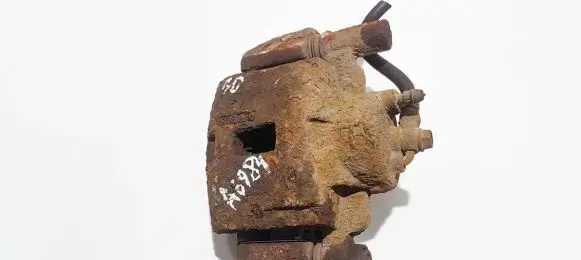 Mazda 626 Front brake caliper