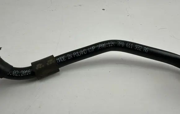 Volkswagen Touareg II Brake booster pipe/hose 7P0611932 7P0611932AG