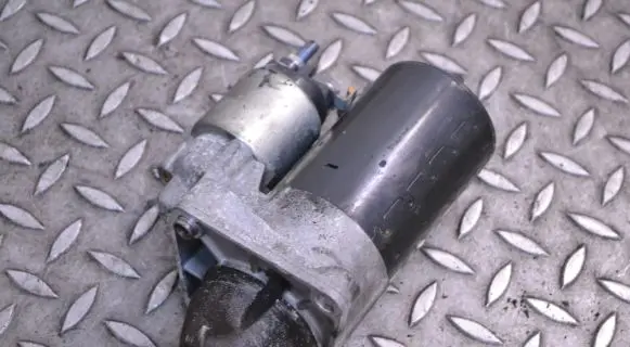 Alfa Romeo Giulietta Starter motor 0001137002 51804744