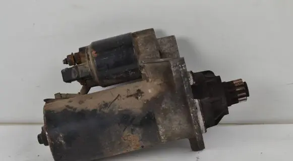 Volkswagen Sharan Starter motor 0001125