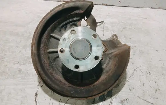 Seat Leon (1P) Rear wheel hub