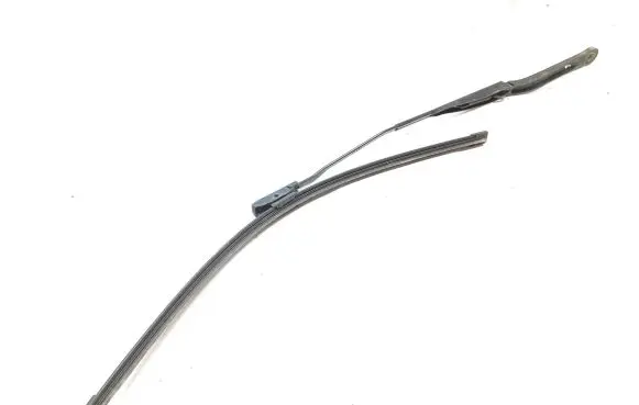 Renault Captur Front wiper blade arm 288818445R