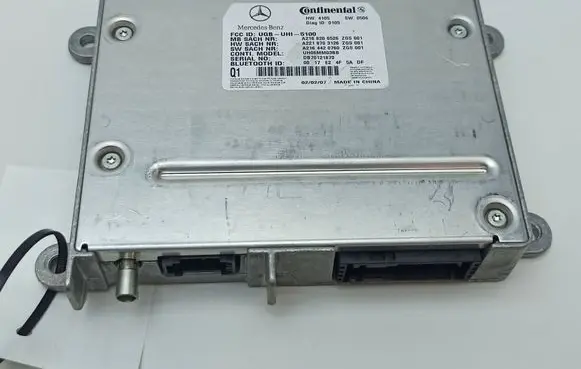 Mercedes-Benz S W221 Bluetooth control unit module A2168206526 A2218703126 A2164420760