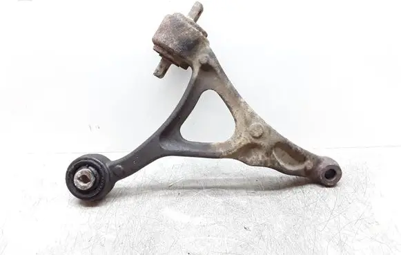 Volvo XC90 Front lower control arm/wishbone