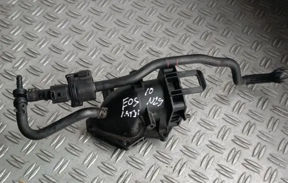 Volkswagen Eos Engine coolant pipe/hose 03C129721B
