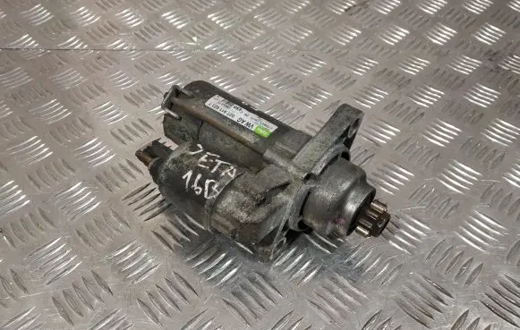Volkswagen Jetta V Starter motor 02T911023T
