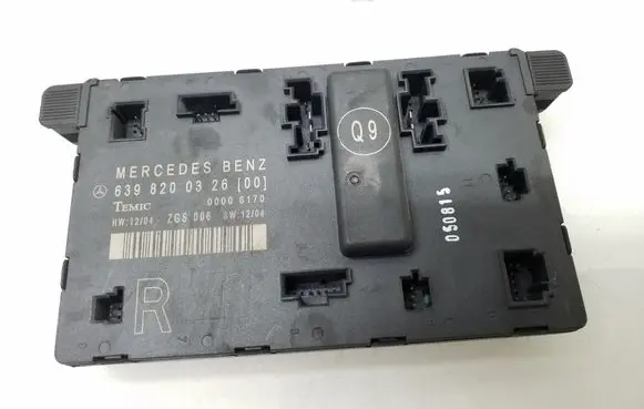 Mercedes-Benz Vito Viano W639 Door control unit/module 6398200326