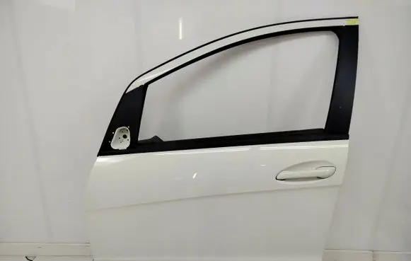 Mercedes-Benz A W169 Front door 