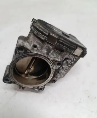 Volvo V70 Throttle valve 8677866 02W056 0280750103
