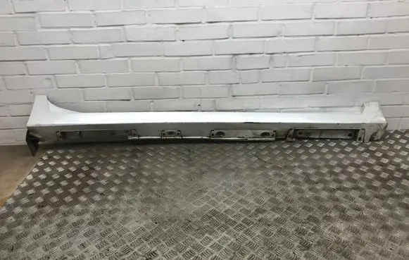 Lexus CT 200H Sill 7585076010