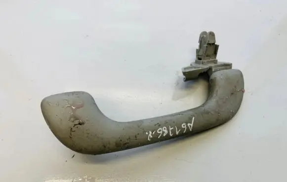 Nissan Qashqai Rear interior roof grab handle