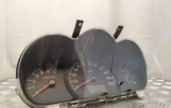 KIA Cerato Speedometer (instrument cluster) 940032F340