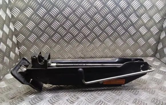 Volkswagen Touareg I Lift Jack 7L0011031B