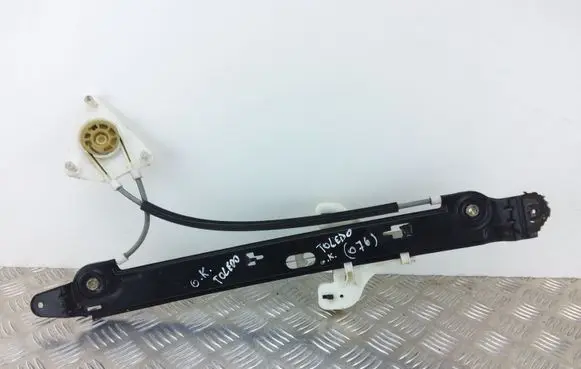Seat Toledo III (5P) Rear window lifting mechanism without motor