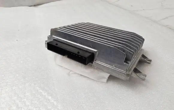 Audi Q8 Sound amplifier 8Y0035465 3879291 8X0035465