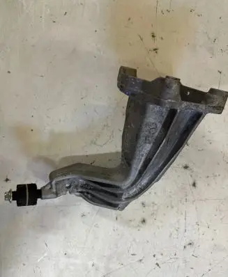 Infiniti Q50 Engine mounting bracket A2742233000