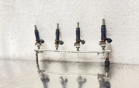 Opel Vectra C Fuel injectors set 55353806