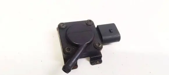 BMW 3 E90 E91 Exhaust gas pressure sensor 1362778921903 13.62-7789219-03