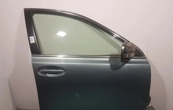 Subaru Outback Front door C1F