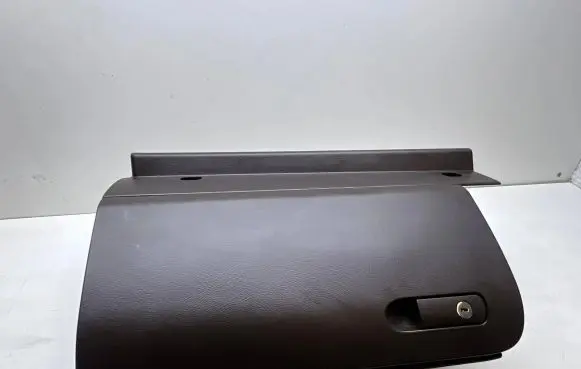 Volkswagen Touareg II Glove box 7P1857097L K02489008 662032010