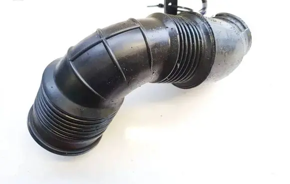 Opel Insignia A Air intake hose/pipe 55561787 329788454