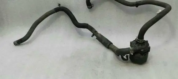 Tesla Model S Electric auxiliary coolant/water pump 103732700F