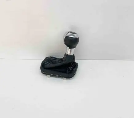 Audi Q3 8U Gear lever shifter trim leather/knob 8U2713139