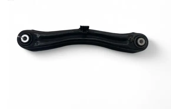 Rear control arm