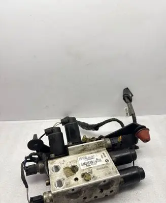 BMW 6 E63 E64 Active stabilizer control/valve assembly 6760840 44051172H B5392112772