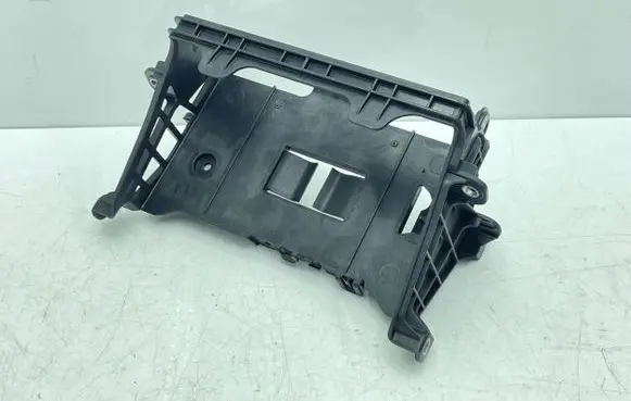 Mercedes-Benz E W213 Radio/GPS head unit trim A2135455900