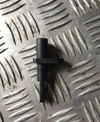 Audi A4 S4 B7 8E 8H Intake air temperature sensor 06B905379C