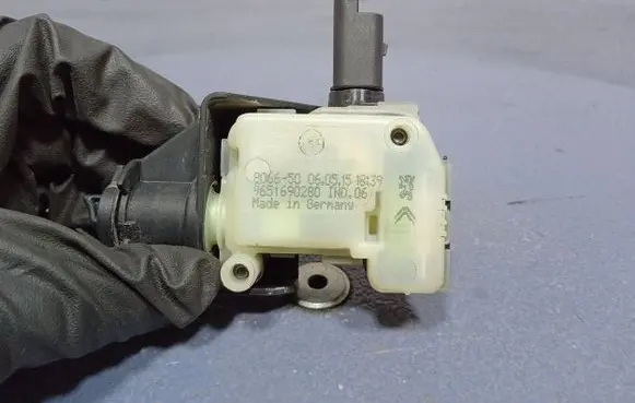 Citroen C4 Grand Picasso Holder (bracket) 9651690280