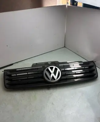 Volkswagen Polo IV 9N3 Front grill 6Q0853651C 6G0853651C