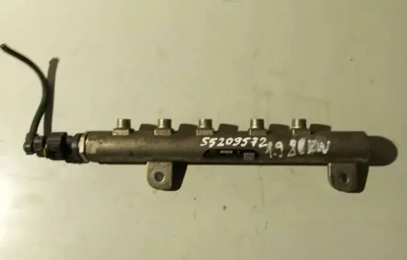 Opel Vectra C Fuel main line pipe 55209572 011812 0445214095