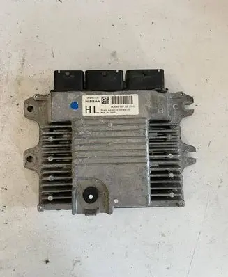 Nissan Qashqai Engine control unit/module DEA010210