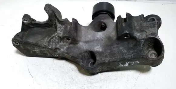Nissan Primastar Generator/alternator bracket 8200462166