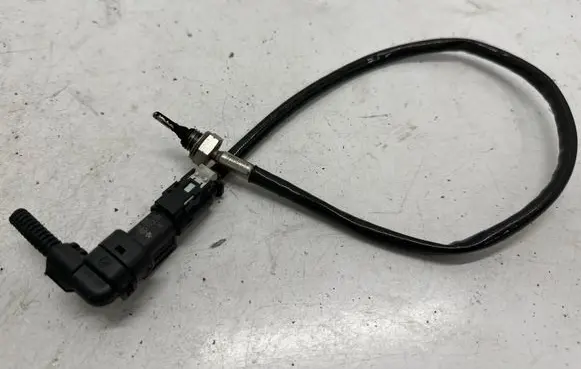 BMW 3 G20 G21 Exhaust gas temperature sensor 8507628