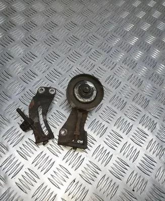 Nissan Murano Z50 Alternator belt tensioner 