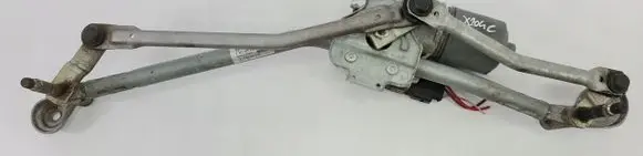 Mercedes-Benz GLK (X204) Front wiper linkage and motor A2048201340