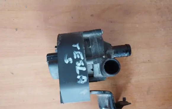 Tesla Model S Electric auxiliary coolant/water pump 105723500G