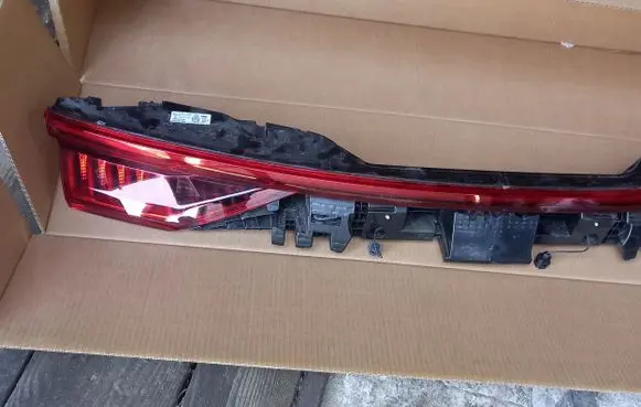 Audi Q8 Tailgate rear/tail lights