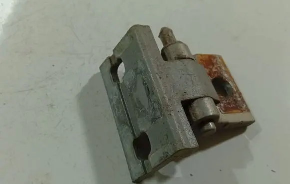 Volvo S60 Rear door lower hinge 