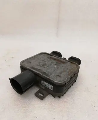 Volvo V60 Coolant fan relay 940012200