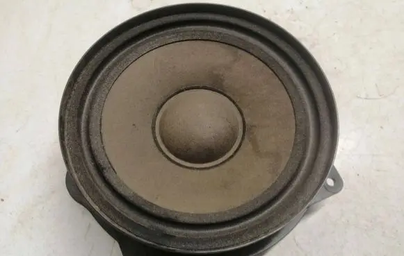 Alfa Romeo 159 Front door speaker 51786665