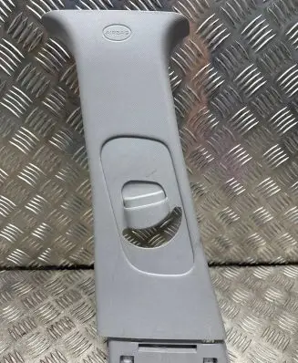 Hyundai i30 (B) pillar trim (top) 85830A6000