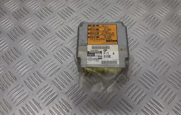 Toyota Corolla E120 E130 Airbag control unit/module 89170-13040