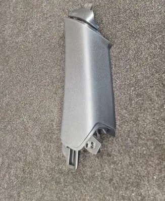 Porsche Macan (95B) (C) pillar trim 95B867288