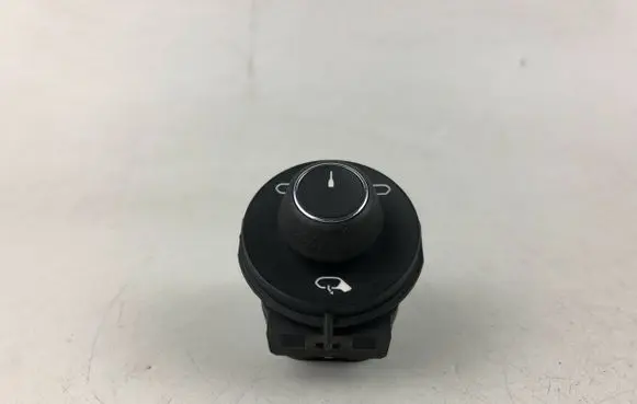 Citroen C3 Aircross Wing mirror switch 9817840980