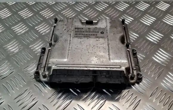 Chrysler Grand Voyager IV Engine control unit/module 0281012999 P05094800AC HB5AB0