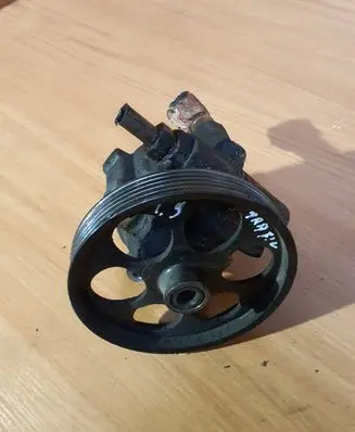 Renault Trafic II (X83) Power steering pump